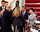 Trump greets Xi Jinping at plane as Chinese leader arrives for state visit