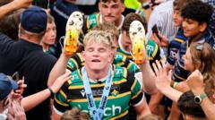 ‘He’s an idiot, but he’s our idiot’ – Saints fans on Pollock contract stand-off