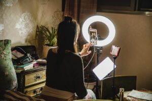 New California law will penalize influencers who don’t disclose political ads
