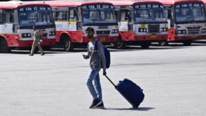 KSRTC to operate 850 extra buses for Gandhi Jayanti weekend