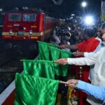 Dadar-Puducherry Express gets a halt at Kuppam; Chandrababu Naidu flags off first stop