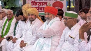 Intensify protest over land acquisition: Rakesh Tikait urges Noida farmers