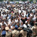 YSRCP dharna meets PETs’ counter-dharna at SAAP office in Vijayawada over DSC sports quota jobs