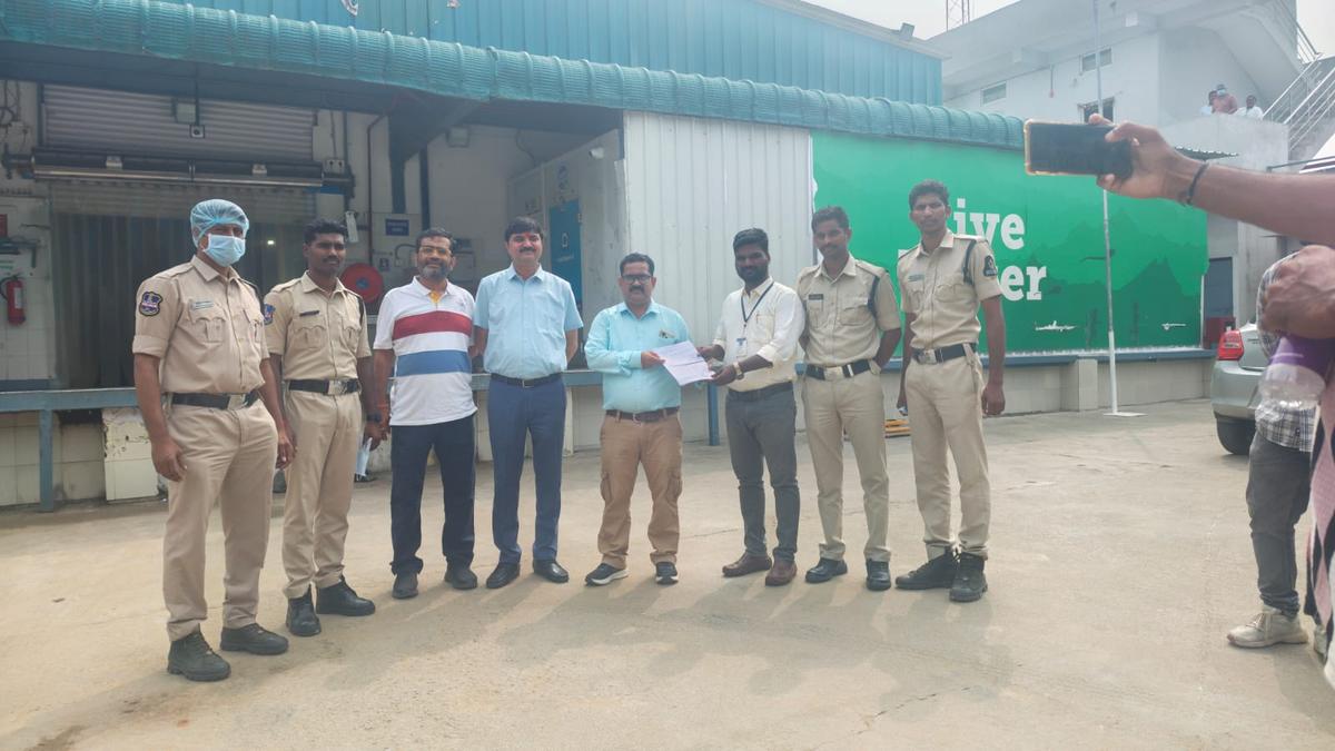 License of dairy unit in Hyderabad suspended over unhygienic conditions