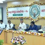 Expedite execution of approved investment proposals, Naidu tells Collectors