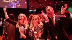 Swedish election on a knife-edge